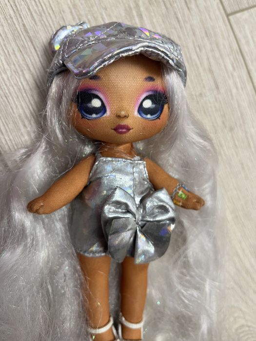 Лялька Nana surprize