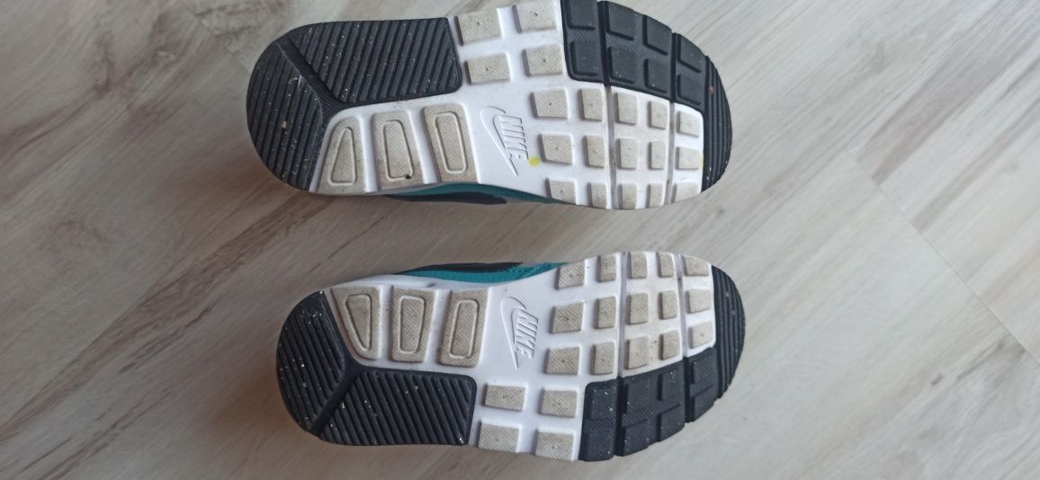 Buty dziecięce NIKE AIR MAX  roz.  29,5