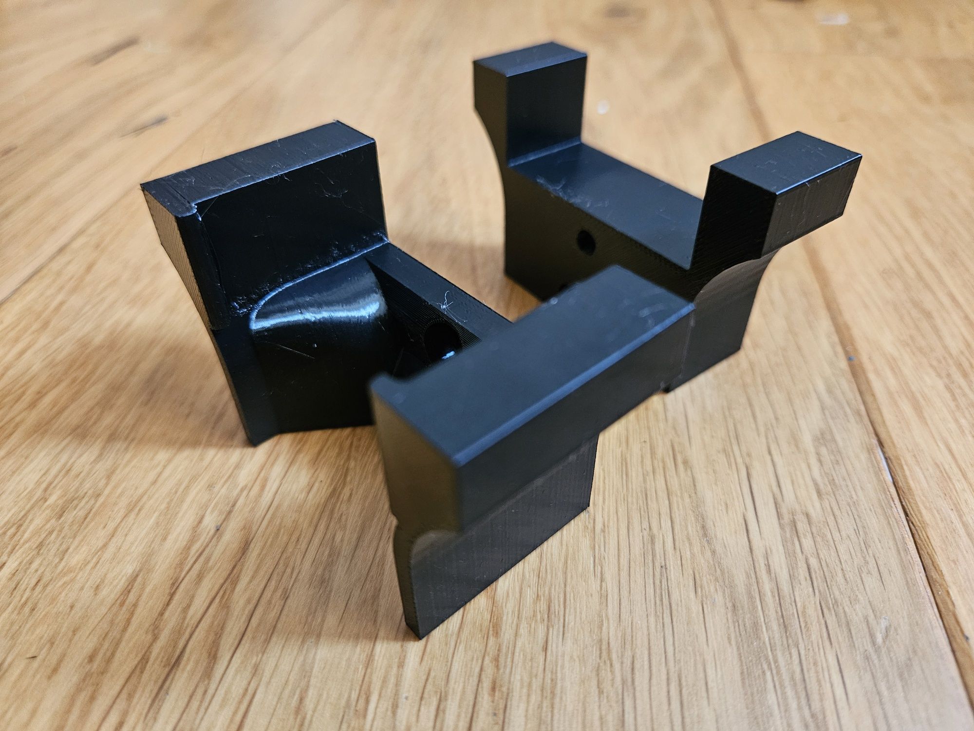Strandberg wieszak na ścianę/adapter do tradycyjnych uchwytów na gitar