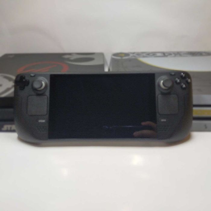 Steam Deck 512 ГБ (LCD) — відмінний стан, готовий до гри