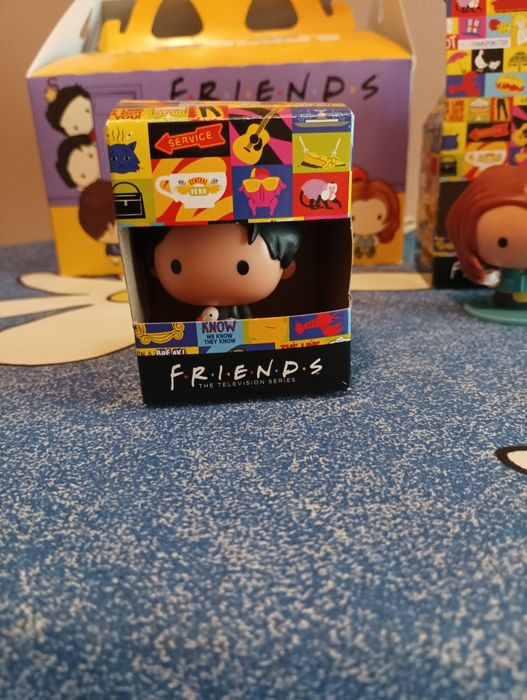 Фігуркі FRIENDS, MacDonald, Monica y Joey