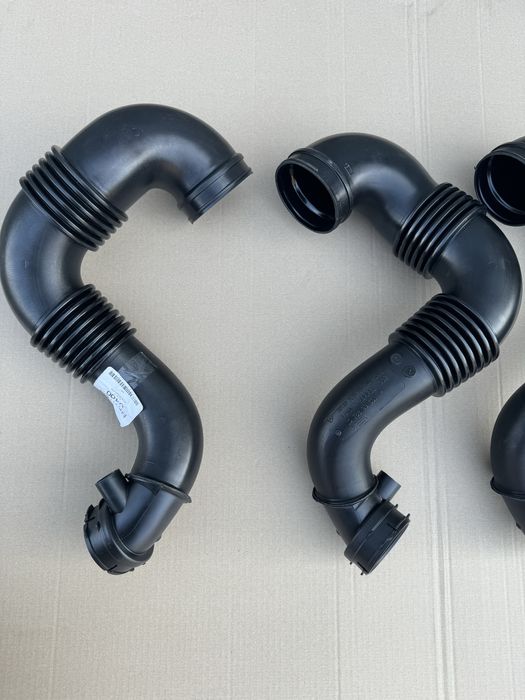 Патрубок повітряний 3.0 (OM 642) на Mercedes-Benz VITO W639.