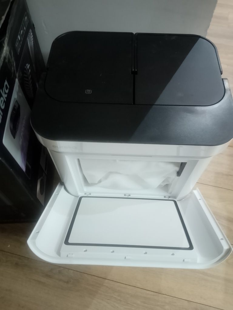 Robot sprzątający Eureka j15 pro ultra
