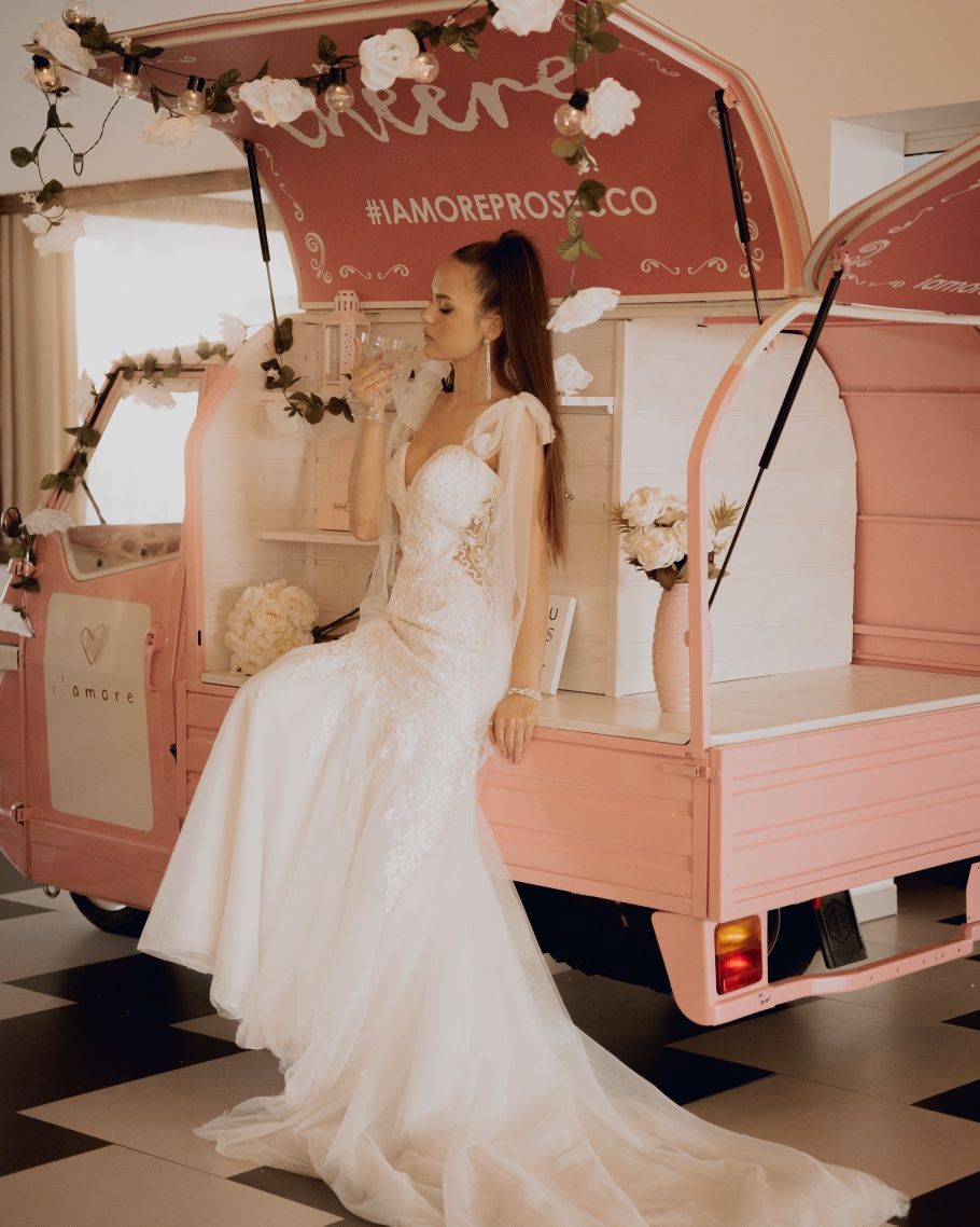 Różowy Prosecco Vana, Food Truck, Piaggio Ape możliwa zamiana!!!