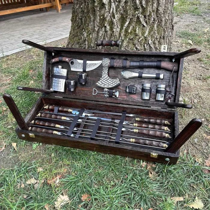 Набір шампурів,шампура,набор шампуров.Подарунок на свято набор в кейсе