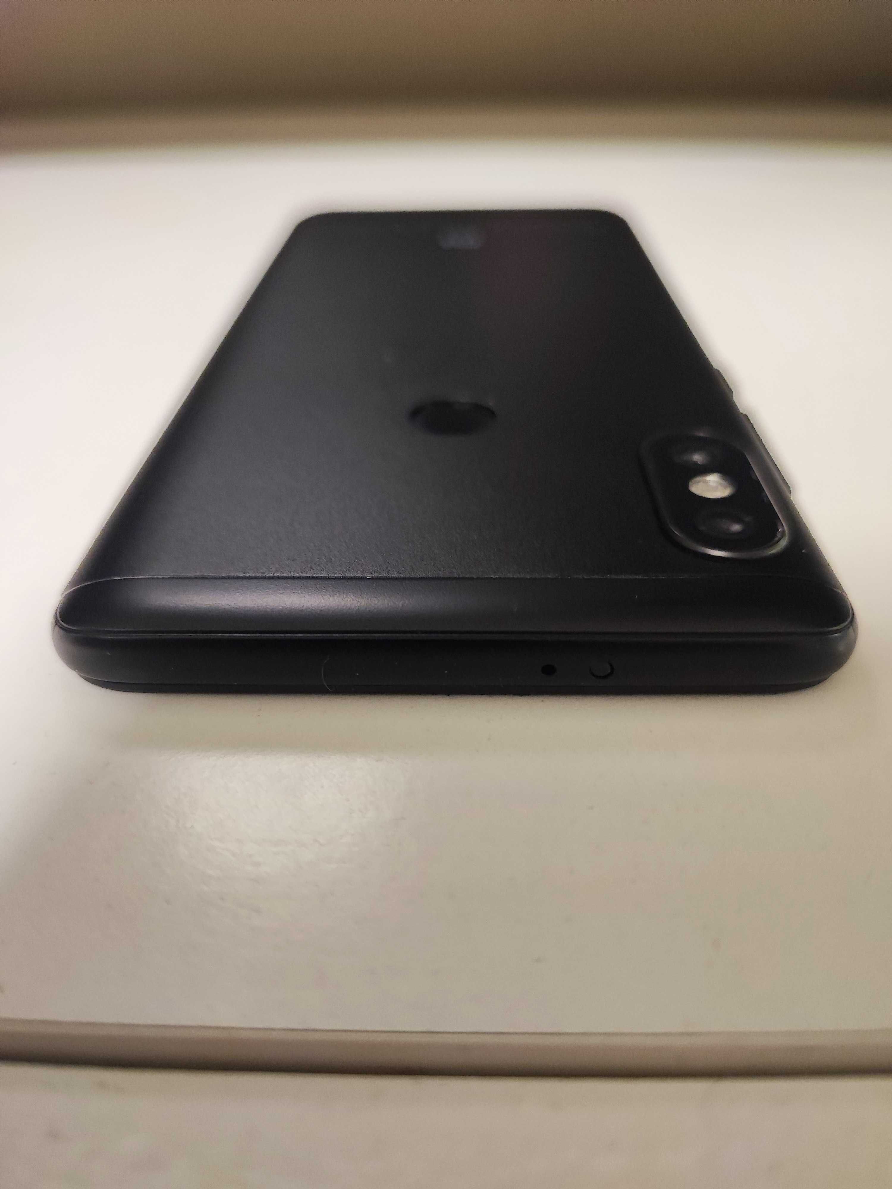 Xiaomi Redmi Note 5 4/64Gb Black Global Ver. состояние нового комплект