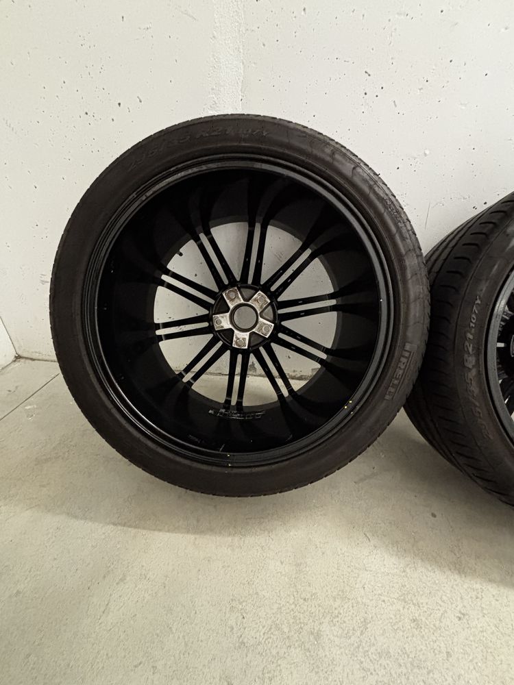 4 Jantes 21 Porsche Cayenne  Pack 4 Pneus Pirelli 295/36R21 usados