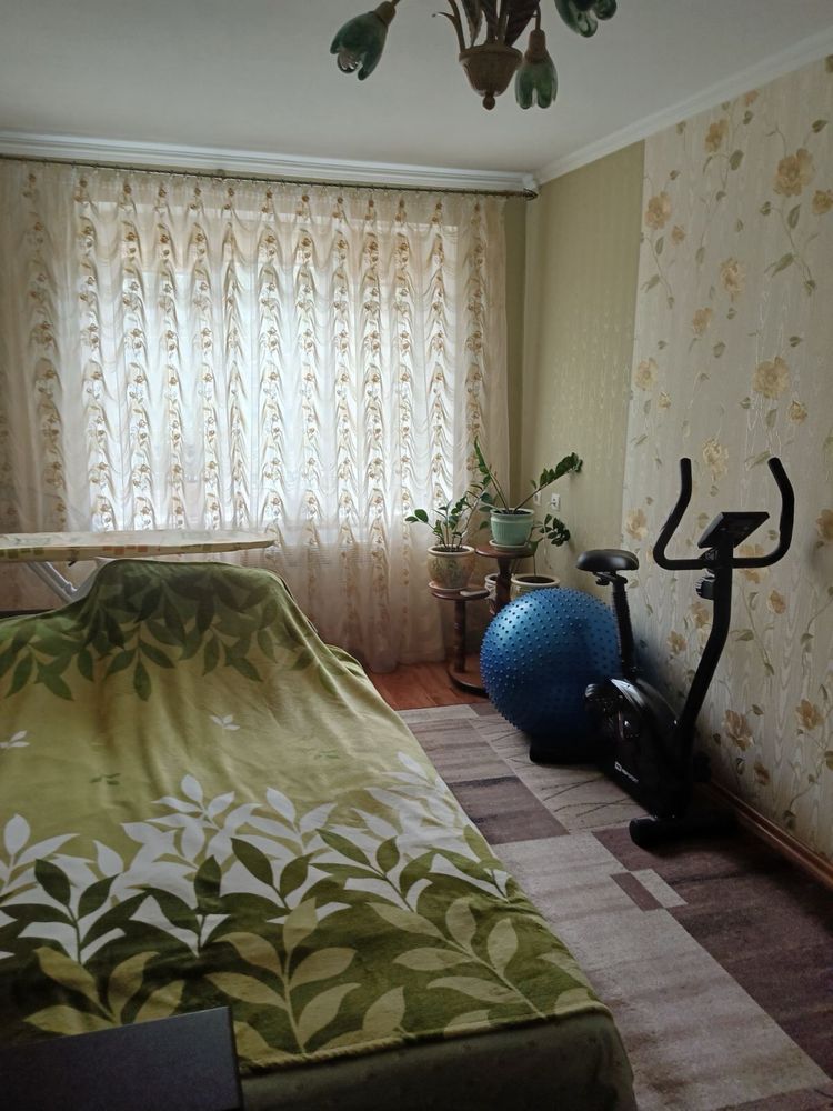Продам однокімнатну квартиру