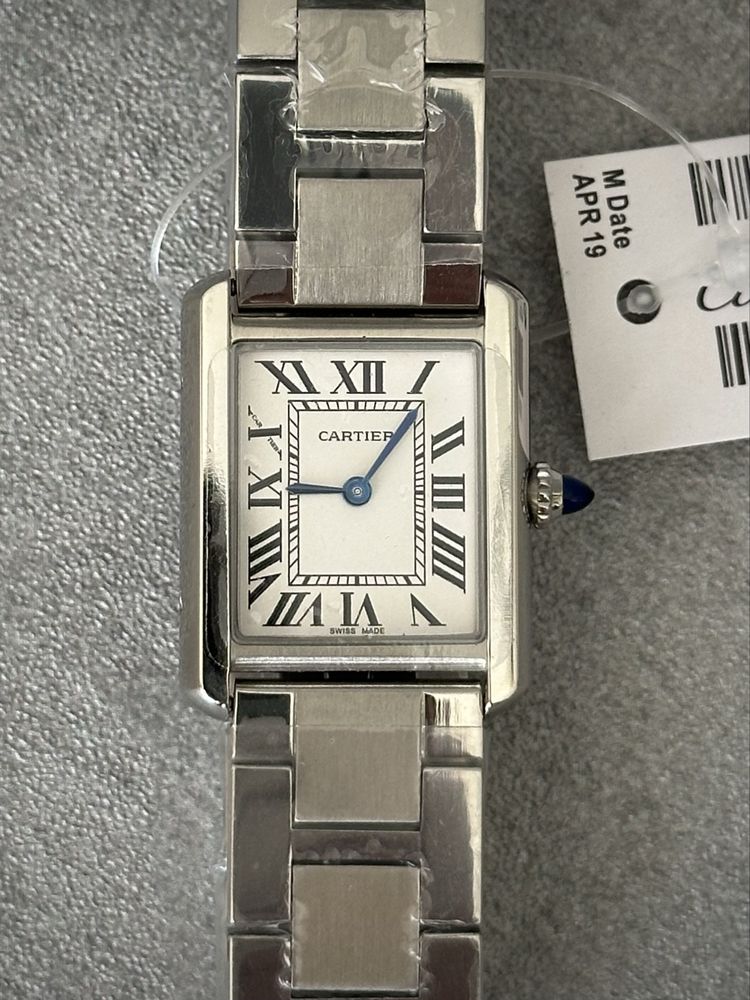 Жіночий годинник Cartier Tank small. Женские швейцарские часы