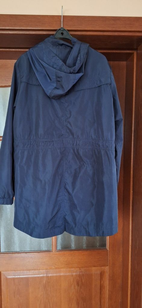 Damska kurtka wiatrówka parka