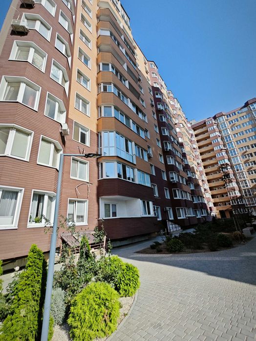 Продам просторную "Евродвушку"в НОВОМ Доме ЖК"Новая Европа"/ Школьная