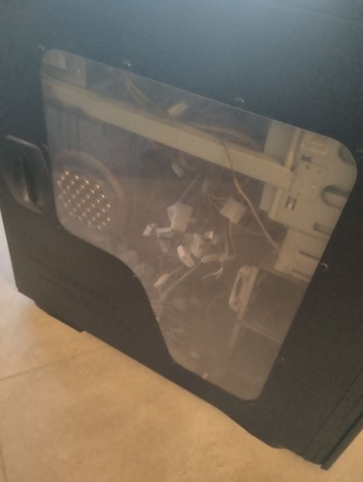 Caixa ATX Termaltake para Servidor/PC