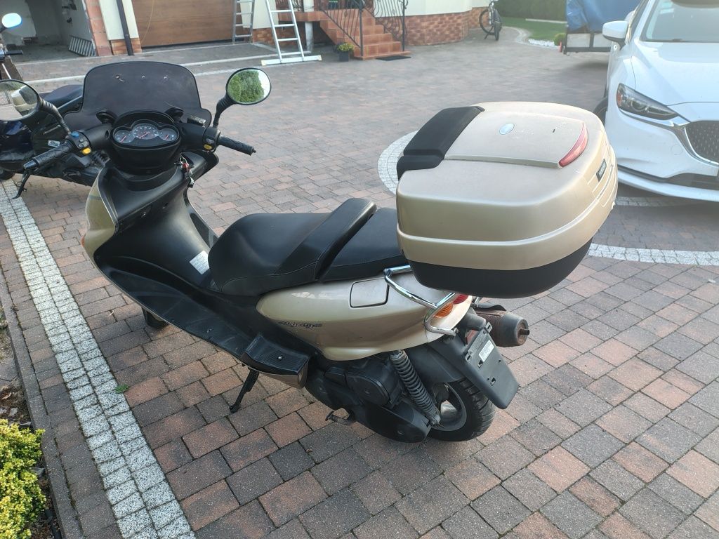 Skuter yamaha majesty 125 na czesci