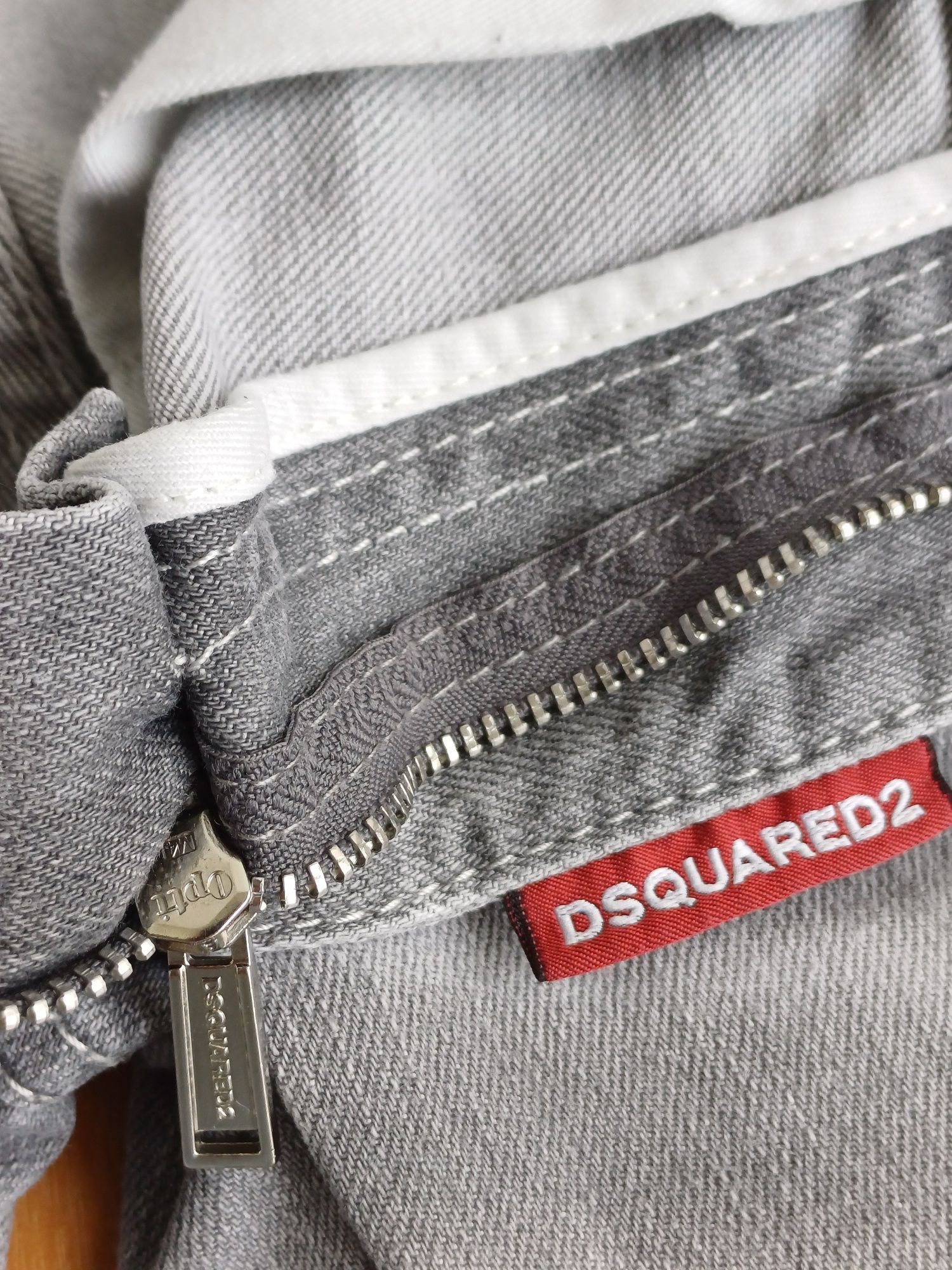 Стильні жиночі джинси DSQUARED 2 оригинал розм 42 невеликий зріст