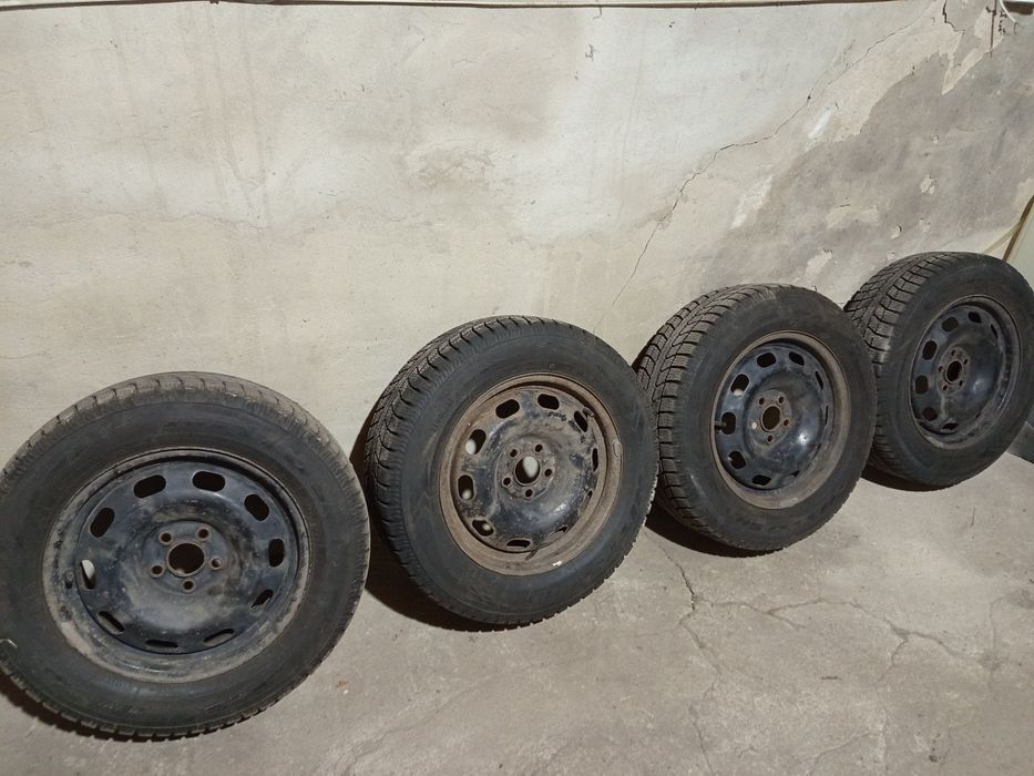Колеса 195/65 R15 зима(Япония)