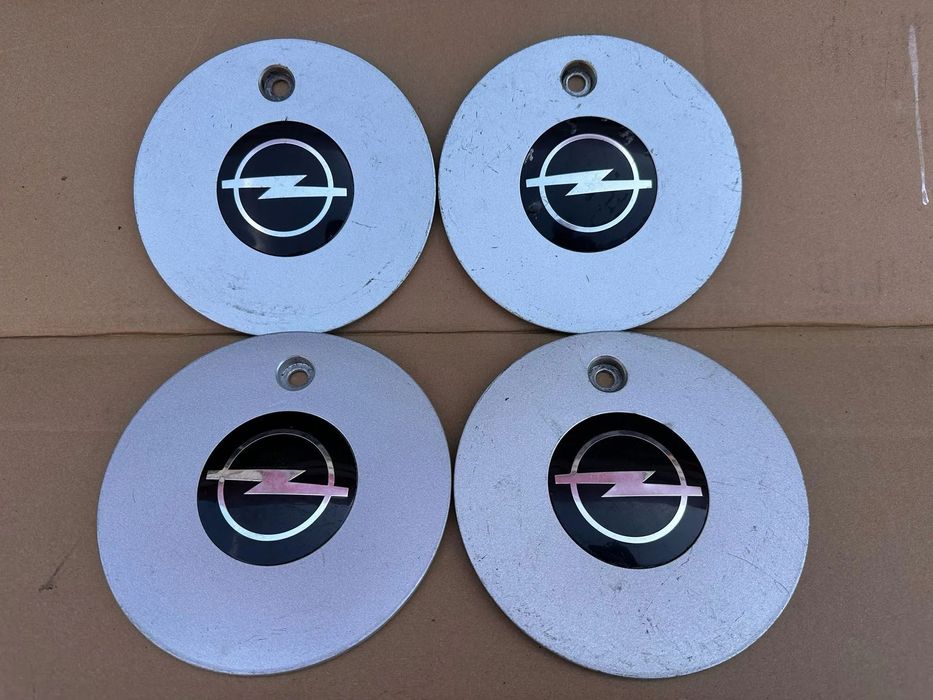 Dekielki emblematy Opel / 90 538 5920P / Komplet