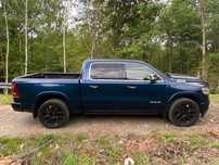 Dodge RAM 1500 LIMITED 5.7L V8 HEMI 401 KM 2022r 4x4