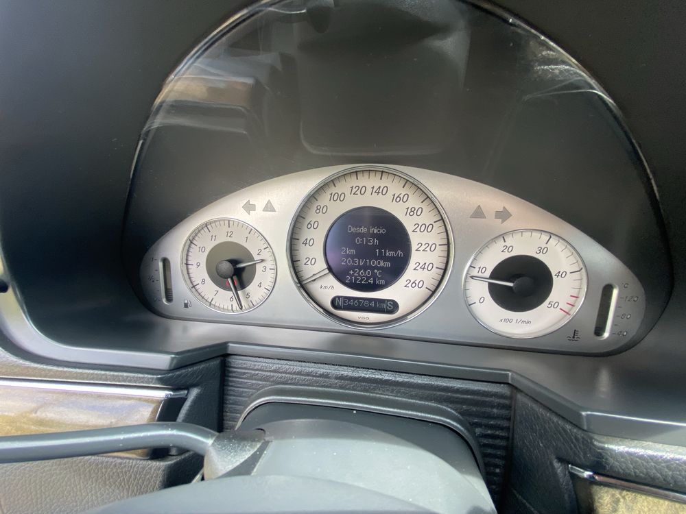 Mercedes Benz E220 CDI Avangarde
