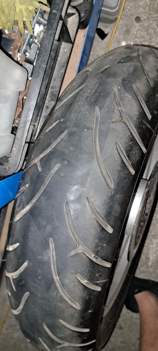 Sprzedam felgi z oponami do hyosunga gt 125