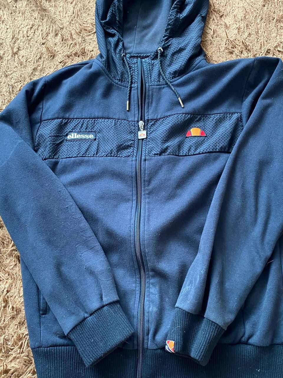 Олімпійка ellesse