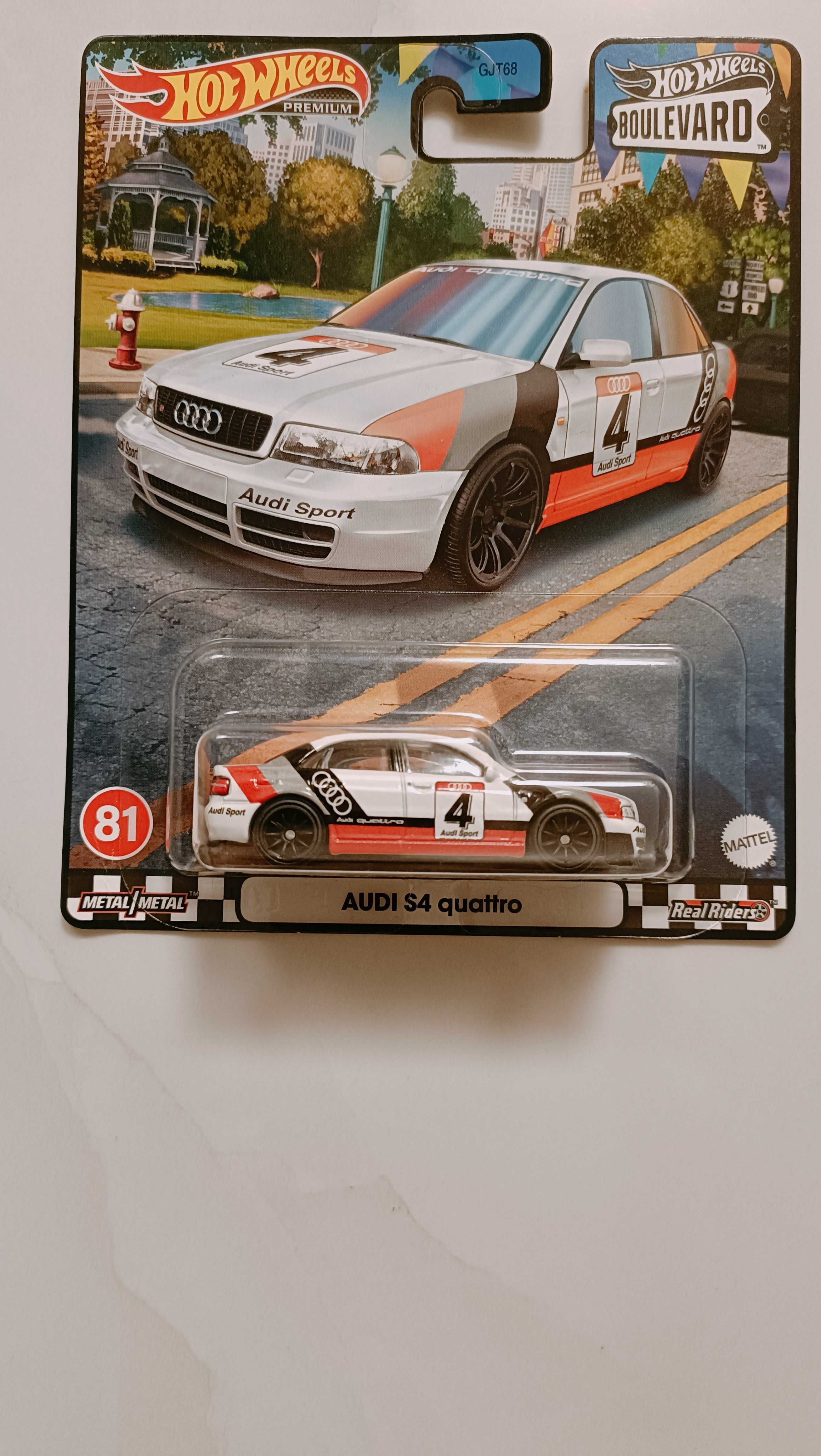 Hot Wheels premium Audi S4 quattro.