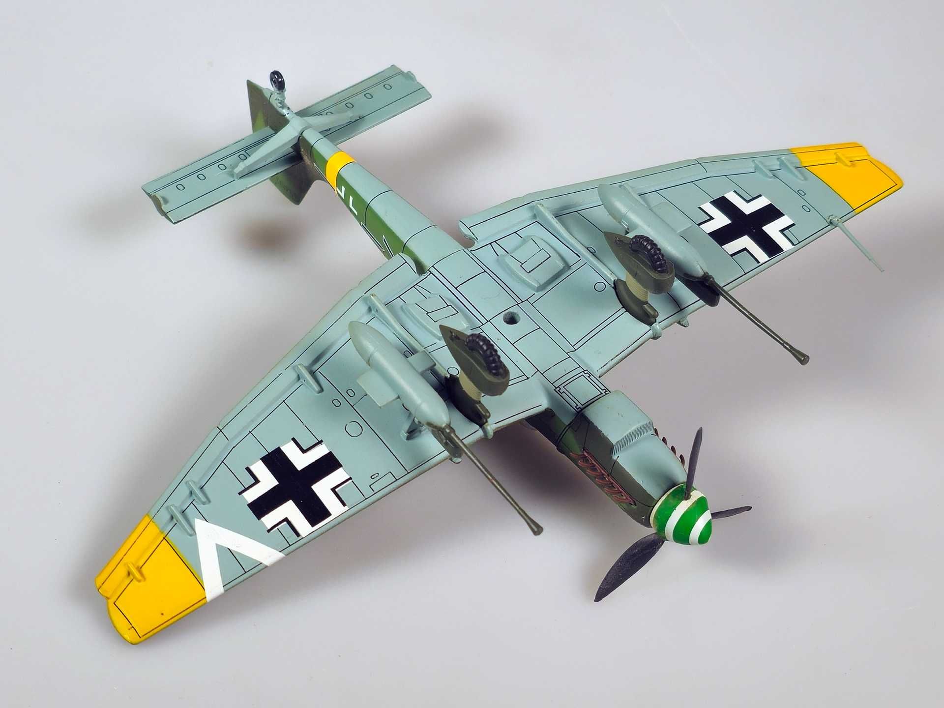 Model 1:72 Junkers JU 87 G-1 Stuka Samoloty II w.ś. De Agostini