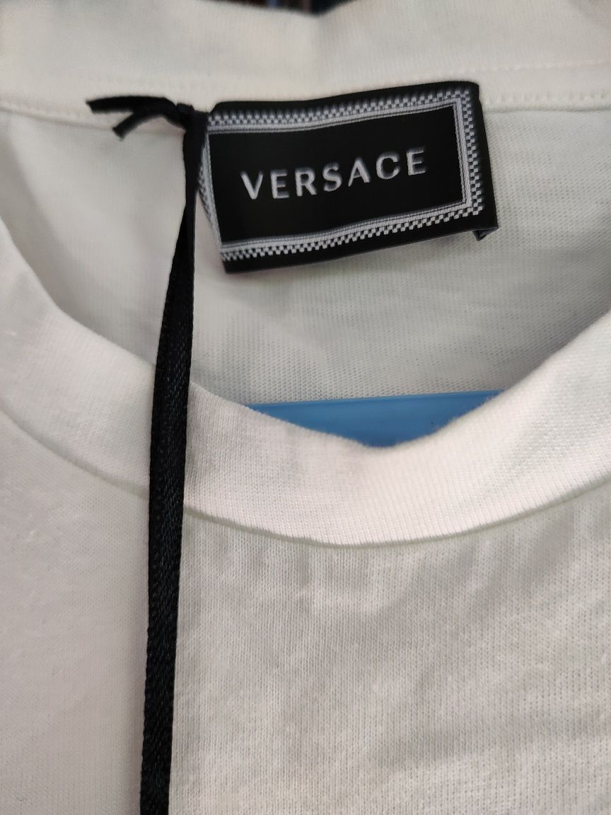 Bluzeczka Versace