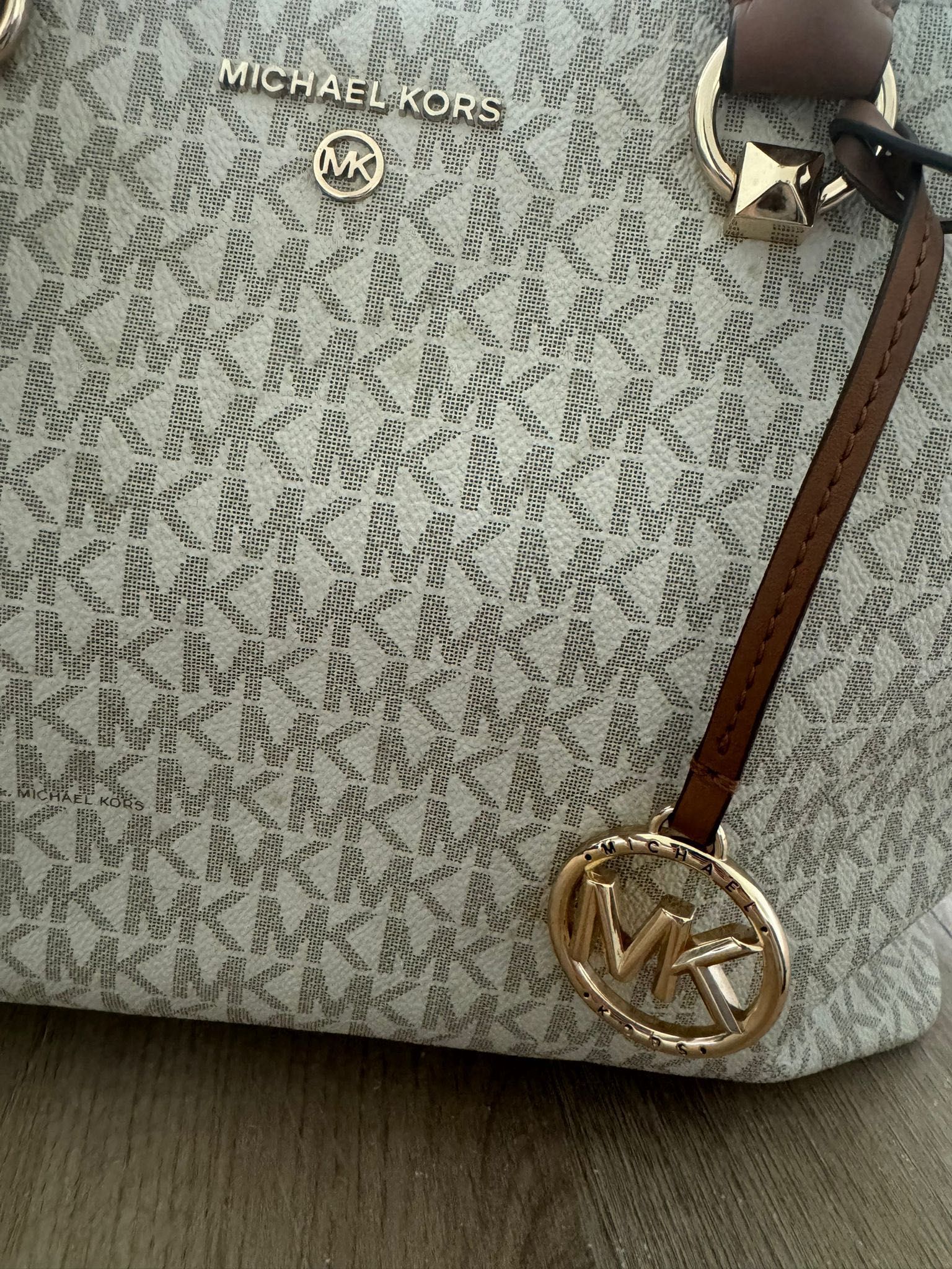 Vendo bolsa Michael kors NOVA com nota fiscal