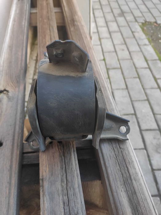 Подушка двигателя гелевая hyundai sonata nf 2009