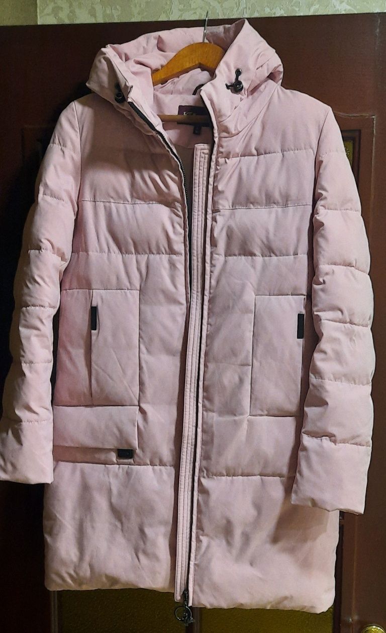 Тепла зимова куртка, пуховик, 46 розмір