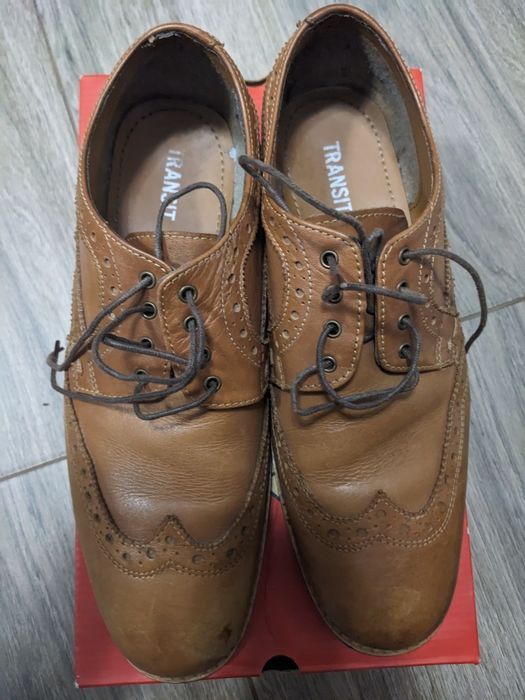 Броги туфлі чоловічі шкіряні мешти Transit в чудовому стані коричневі