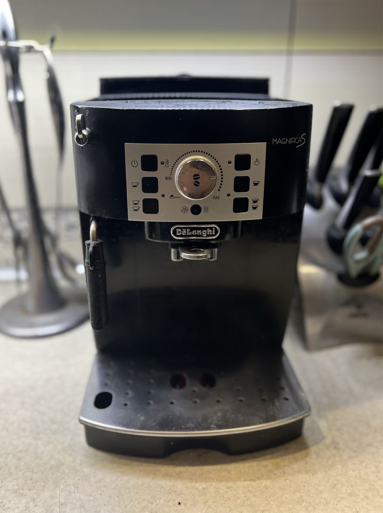 DeLonghi Magnifica S