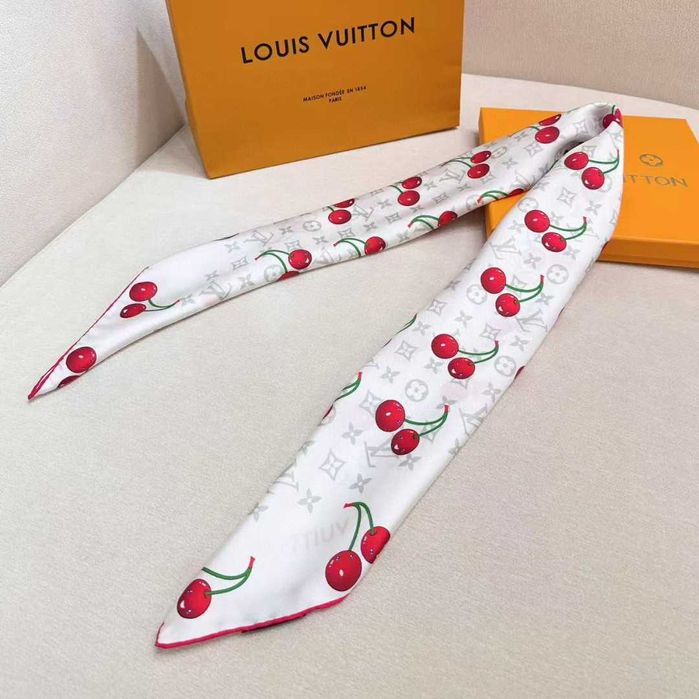 lv wiśnia dama biały szalik szalek