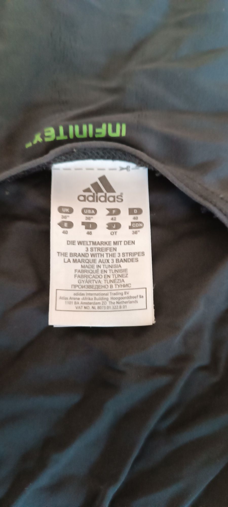 Jednoczęściowy strój adidas