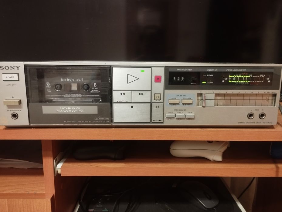 Magnetofon Sony TC FX310