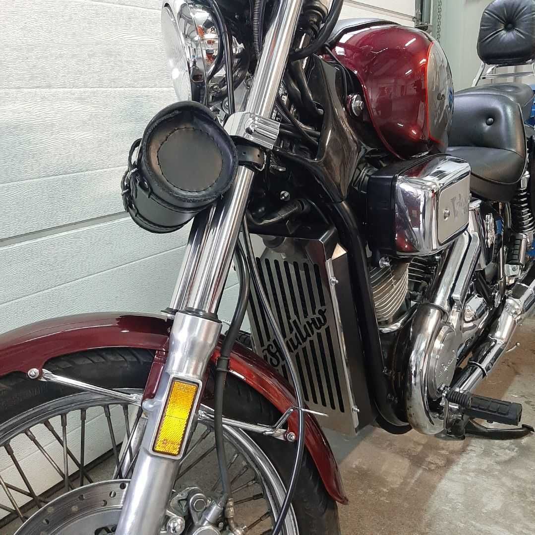 Osłona chłodnicy Honda Shadow VT 500, 600, 700, 750, 800, 1100