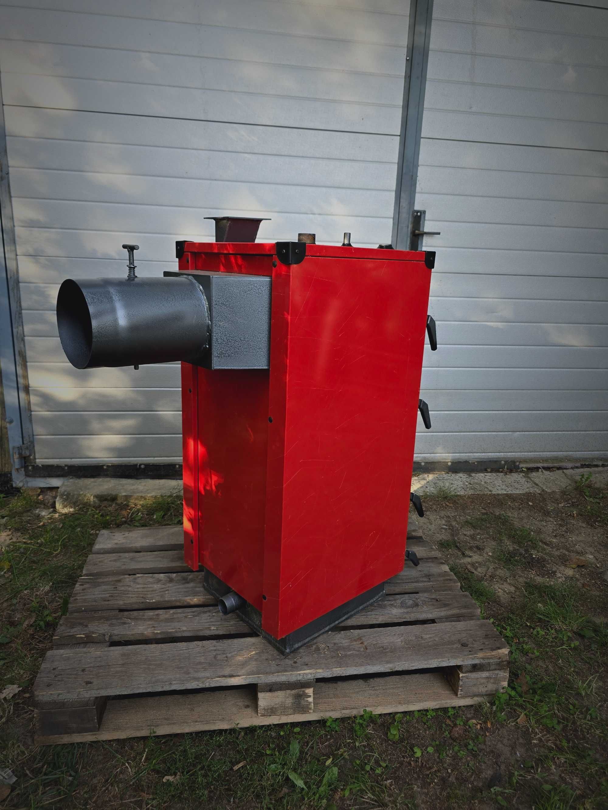 Ekologiczny kocioł piec na drewno węgiel chrust 16kW