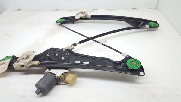 Elevador vidros frente direito BMW 3 (E90)