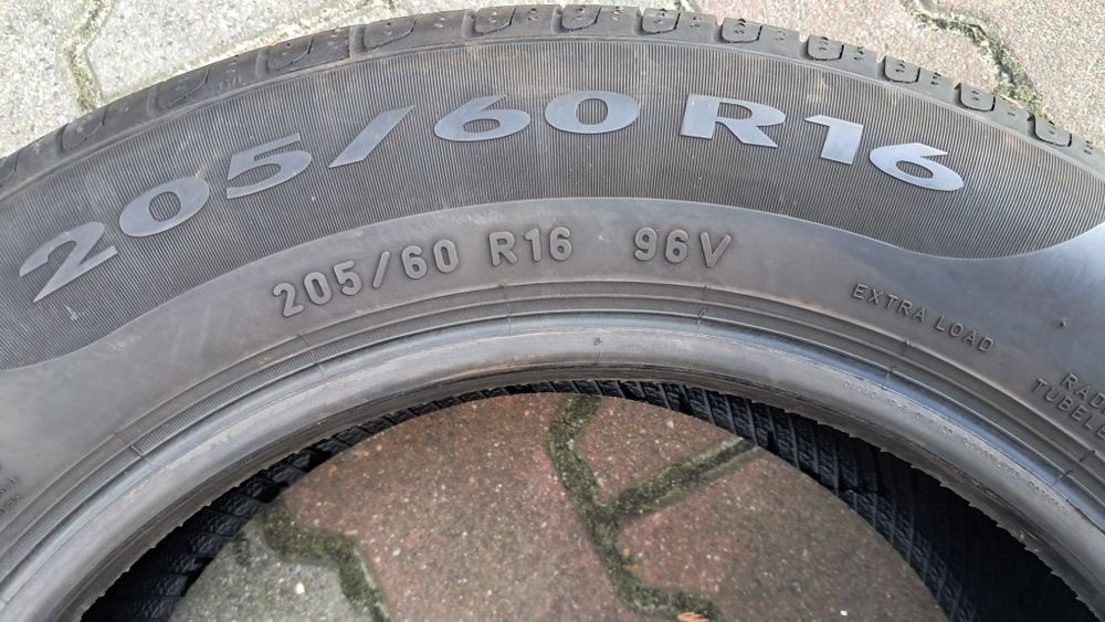 205/60R16 96V Pirelli Cinturato P7