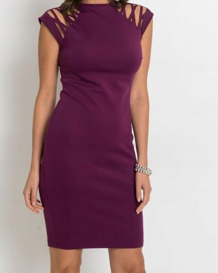 B.P.C dopasowana sukienka haft laserowy śliwkowa 40/42.