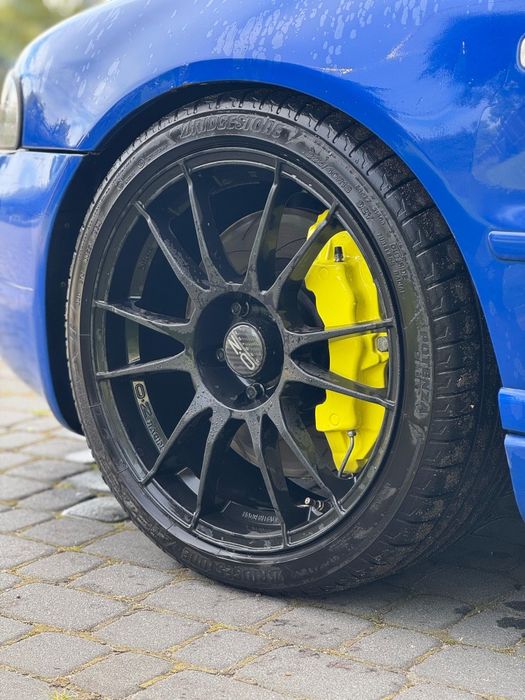 Opony Bridgestone potenza sport lato 18