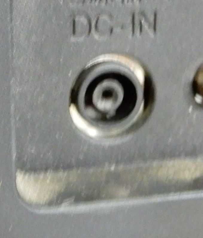 Zasilacz do Monitor LG  19 V- 2,3 A