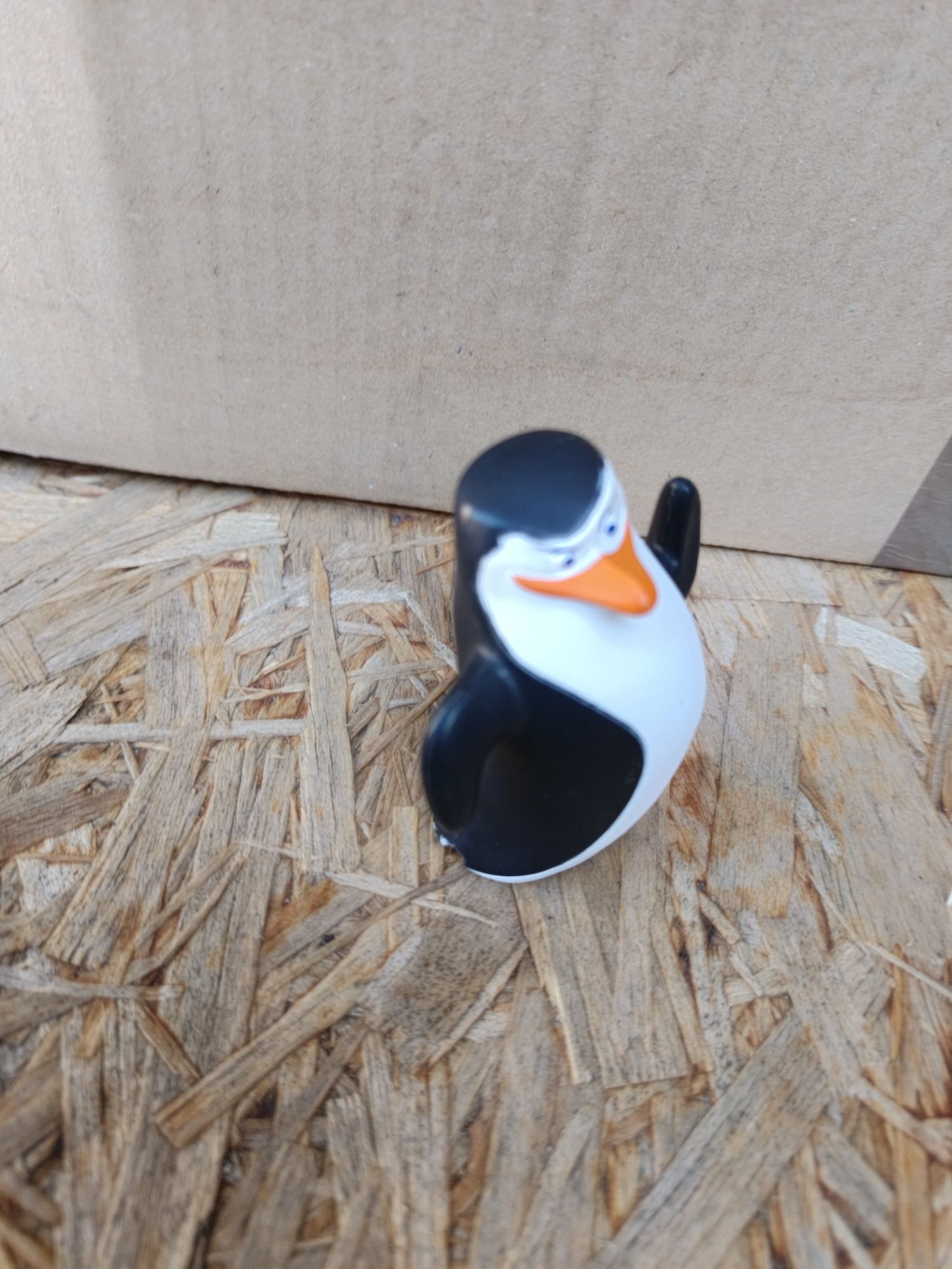 Nakręcana Figurka z bajki pingwiny z Madagaskaru McDonald's happy meal