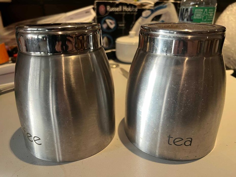 Pojemniki metalowe na kawę, cukier, herbatę (3 sztuki)