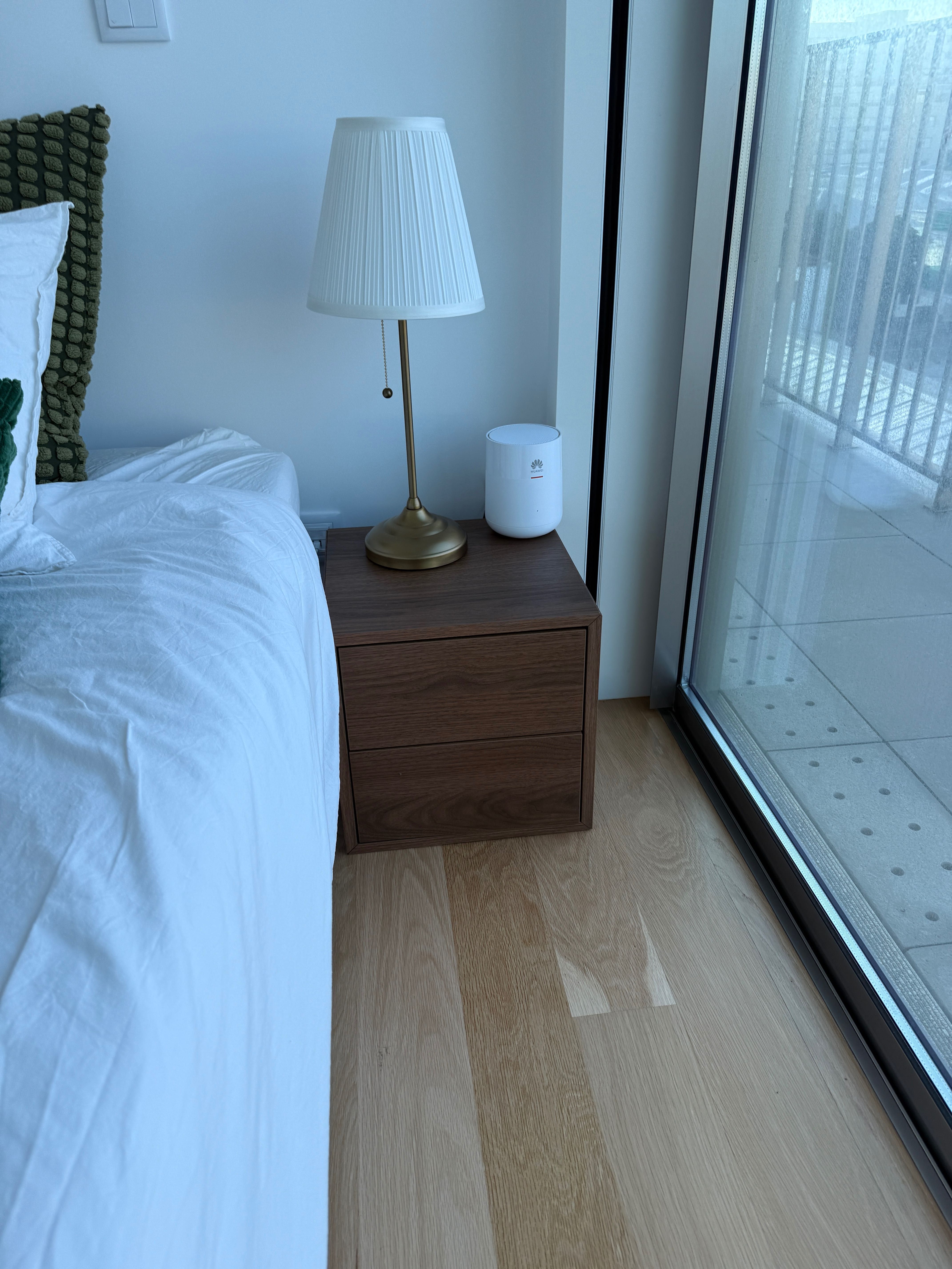 2 Mesas de Cabeceira IKEA // EKET