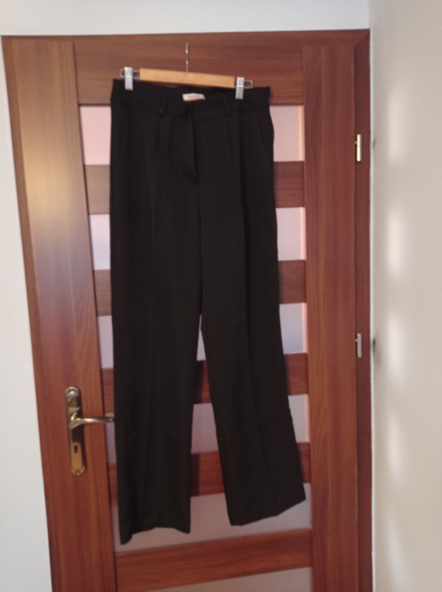 Czarny garnitur XL
