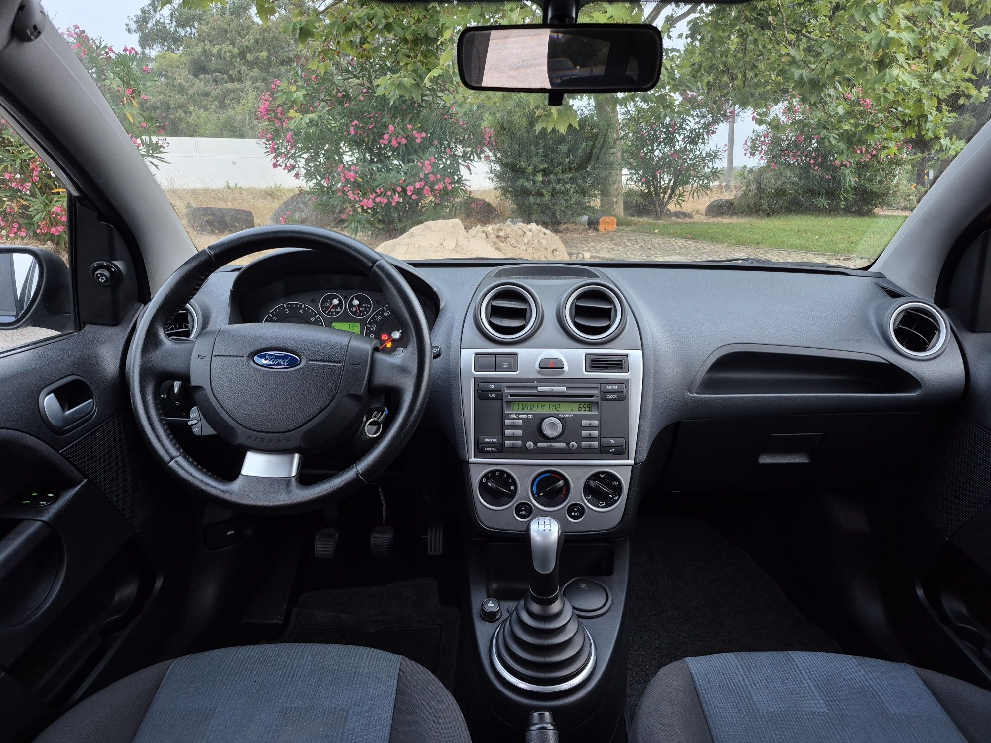 Ford Fiesta - 80.000KM | GARANTIA
