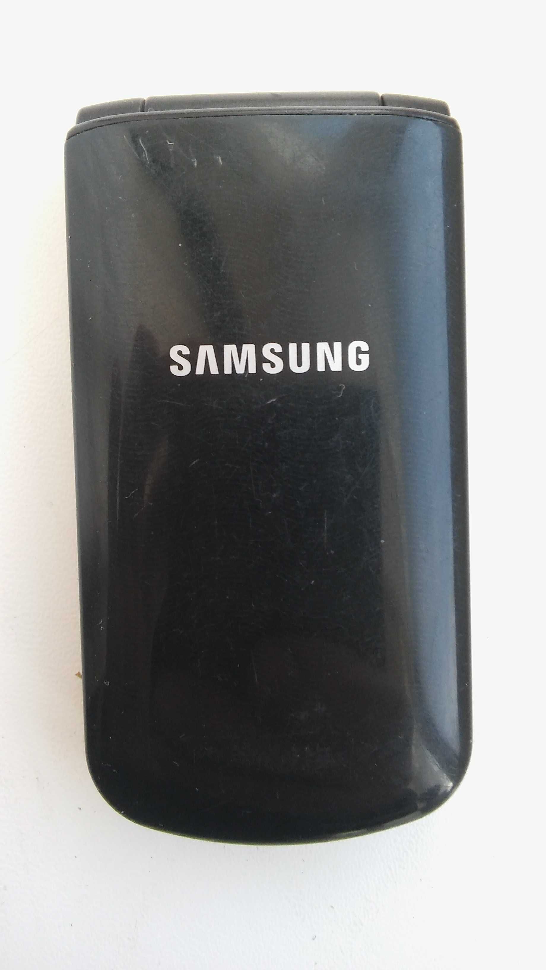 Телефон Samsung B300