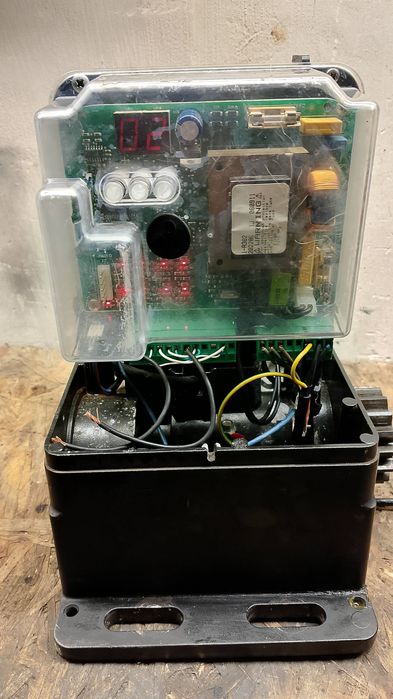 FAAC 740 Napęd do bramy przesuwnej