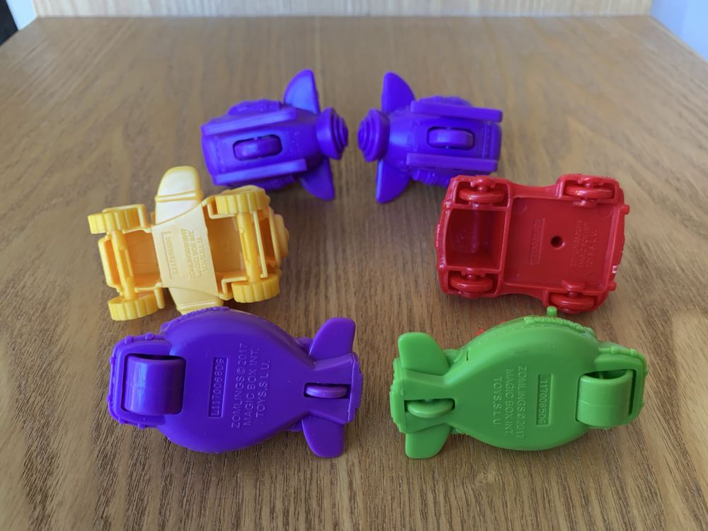 Zomlings 2017 (boneco + veículo)